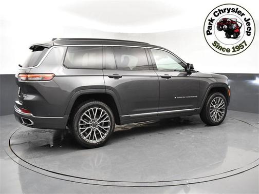 2025 Jeep Grand Cherokee L Summit Reserve