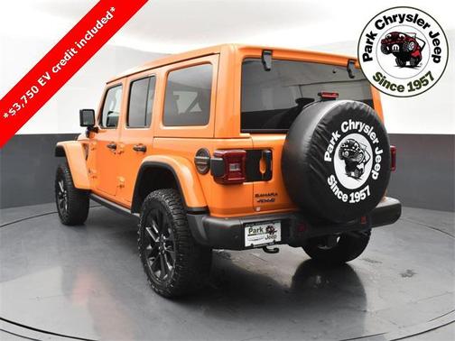 2025 Jeep Wrangler 4xe Sahara