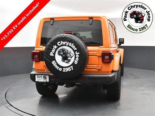 2025 Jeep Wrangler 4xe Sahara