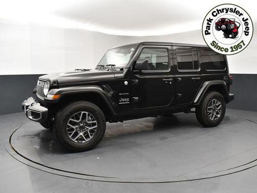 2024 Jeep Wrangler 4-Door Sahara 4x4