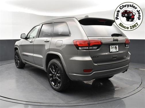 2021 Jeep Grand Cherokee Laredo