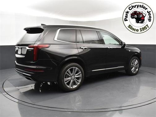 2023 Cadillac XT6 Premium Luxury AWD