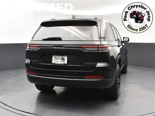 2023 Jeep Grand Cherokee Limited X
