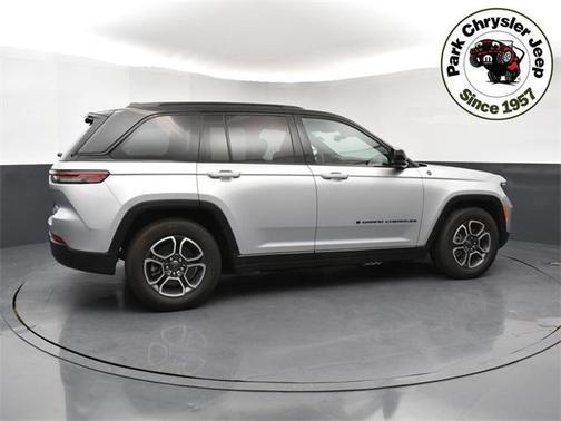 2024 Jeep Grand Cherokee 4xe Trailhawk