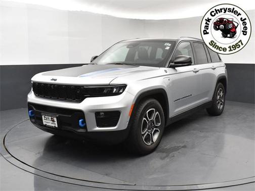 2024 Jeep Grand Cherokee 4xe Trailhawk