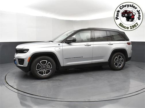 2024 Jeep Grand Cherokee 4xe Trailhawk