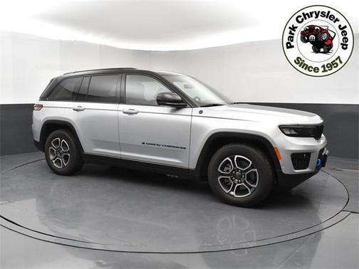 2024 Jeep Grand Cherokee 4xe Trailhawk