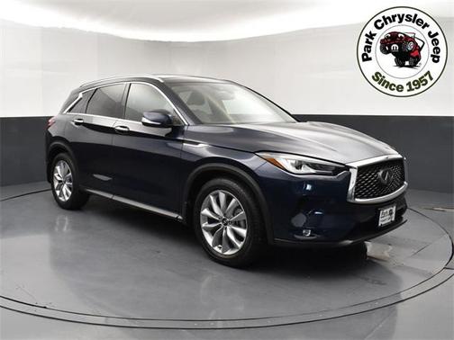 2022 INFINITI QX50 LUXE AWD