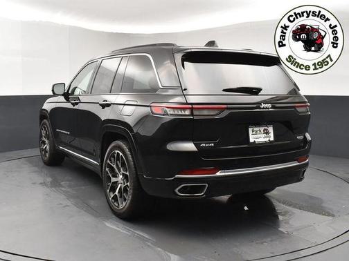 2024 Jeep Grand Cherokee Summit