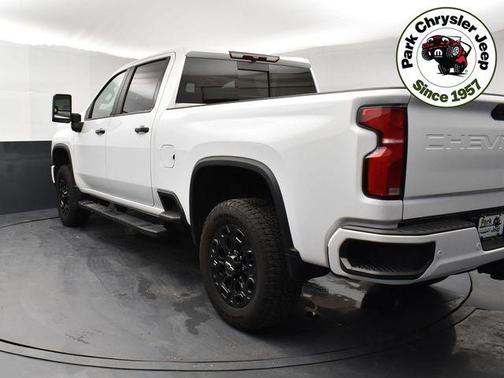 2024 Chevrolet Silverado 3500 LT