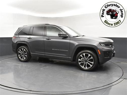 2022 Jeep Grand Cherokee Overland