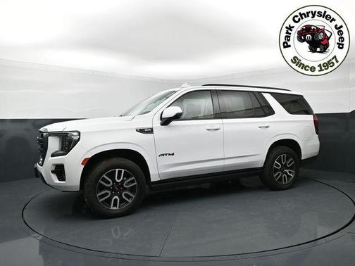 Summit White 2021 GMC Yukon 4WD AT4