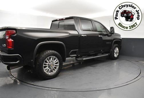 Black 2022 Chevrolet Silverado 2500 High Country