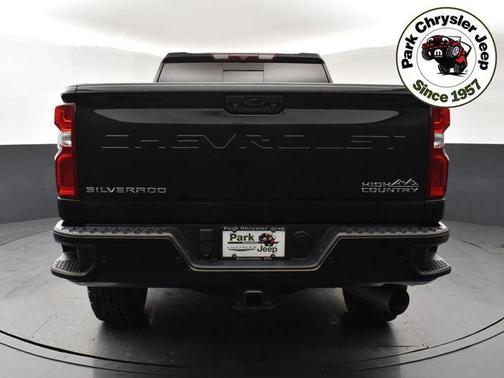 Black 2022 Chevrolet Silverado 2500 High Country