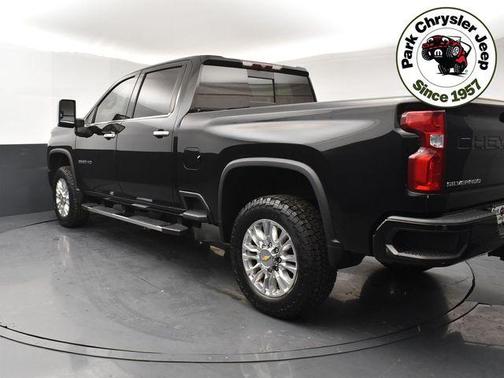 Black 2022 Chevrolet Silverado 2500 High Country