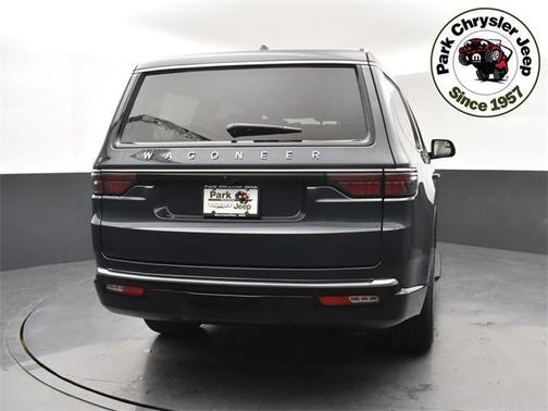 2025 Jeep Wagoneer 4x4