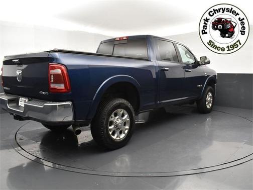 2019 RAM 2500 Laramie Crew Cab 4x4 6'4' Box