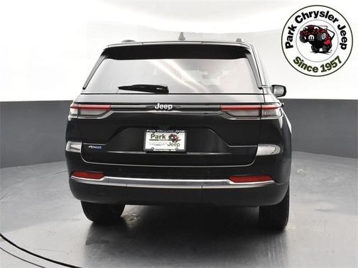 2025 Jeep Grand Cherokee 4xe Base