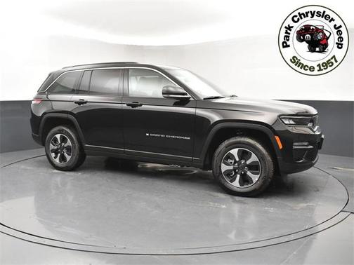 2025 Jeep Grand Cherokee 4xe Base