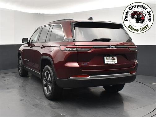 2025 Jeep Grand Cherokee 4xe Base