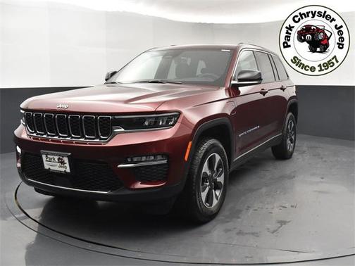 2025 Jeep Grand Cherokee 4xe Base