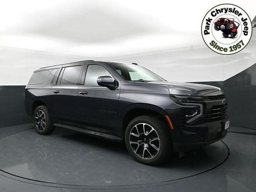 Dark Ash Metallic 2026 Chevrolet Suburban RST
