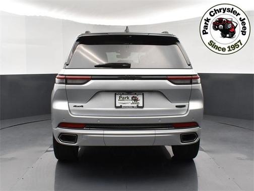 2025 Jeep Grand Cherokee Summit