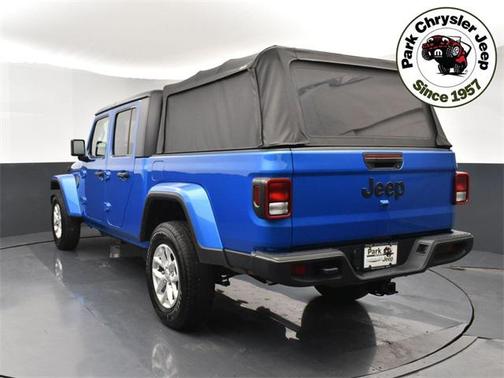 2023 Jeep Gladiator Sport S