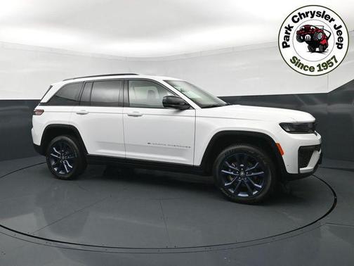 Bright White Clearcoat 2026 Jeep Grand Cherokee 85th Anniversay Edition 4x4