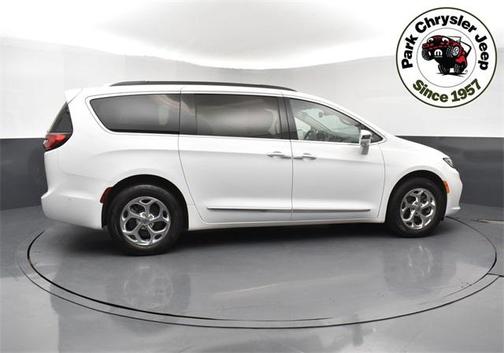 2022 Chrysler Pacifica Limited