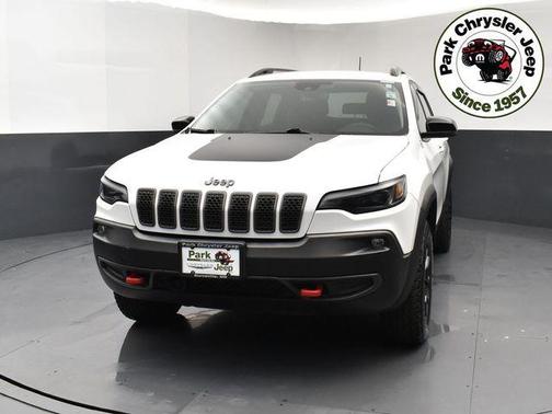 Bright White Clearcoat 2022 Jeep Cherokee Trailhawk