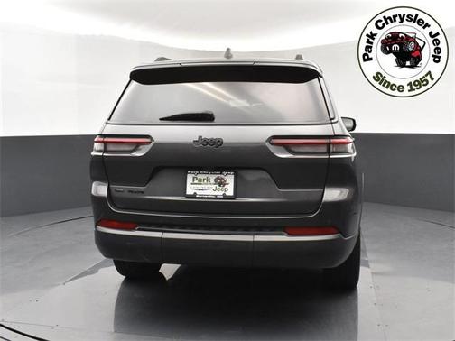 2022 Jeep Grand Cherokee L Altitude