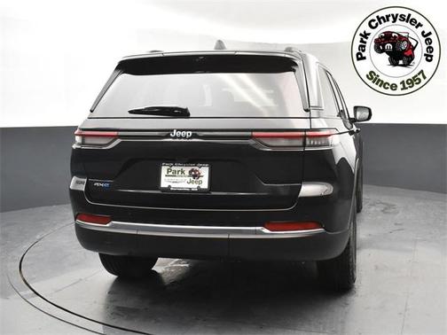 2025 Jeep Grand Cherokee 4xe Base