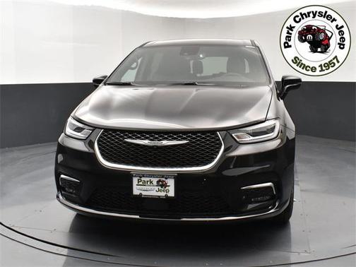 2026 Chrysler Pacifica L