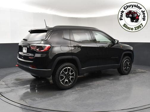 2026 Jeep Compass Trailhawk
