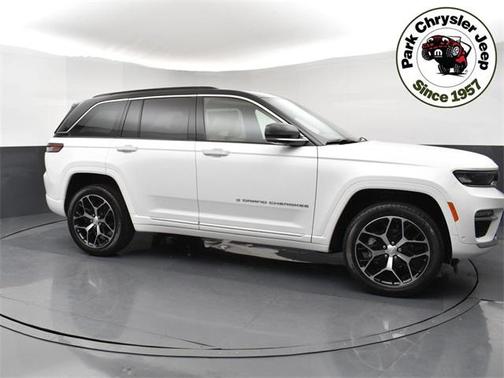 2025 Jeep Grand Cherokee Summit