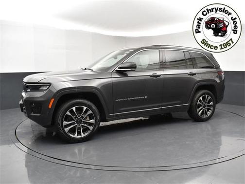 2022 Jeep Grand Cherokee Overland