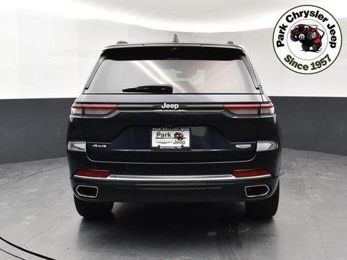 2024 Jeep Grand Cherokee Summit
