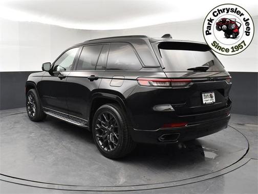 2024 Jeep Grand Cherokee Summit