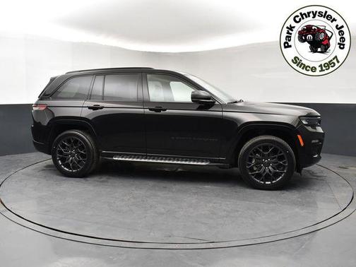 2024 Jeep Grand Cherokee Summit