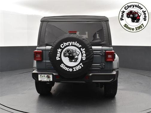 2025 Jeep Wrangler 4xe Sahara