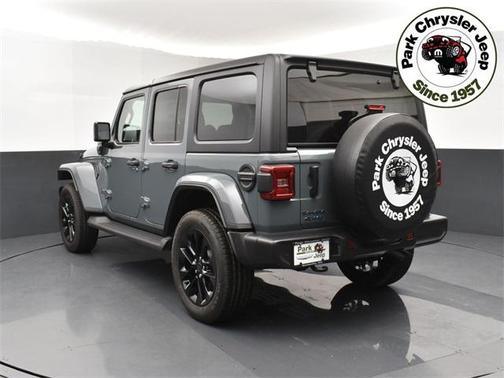 2025 Jeep Wrangler 4xe Sahara