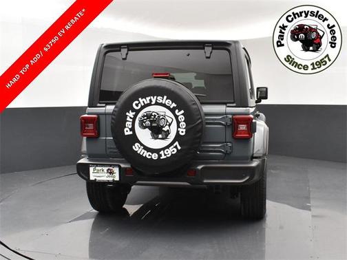 2025 Jeep Wrangler 4xe Sahara