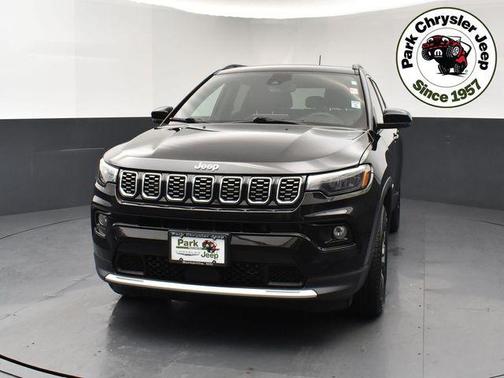 Diamond Black Crystal Pearlcoat 2024 Jeep Compass Limited