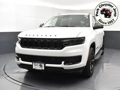 Bright White Clearcoat 2024 Jeep Wagoneer Series II Carbide 4x4