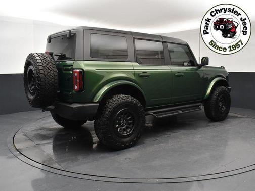 2024 Ford Bronco Outer Banks