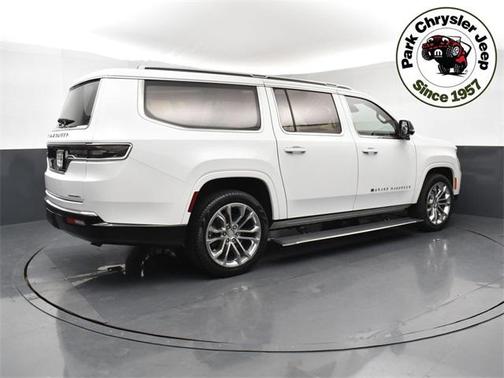 2023 Jeep Grand Wagoneer L Series II 4x4