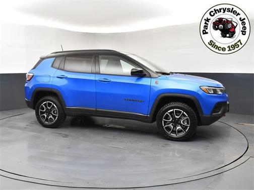 2024 Jeep Compass Trailhawk