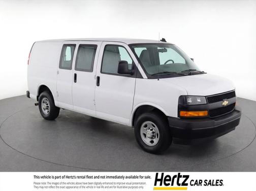 Summit White 2025 Chevrolet Express 3500 RWD 3500 Extended Wheelbase LT