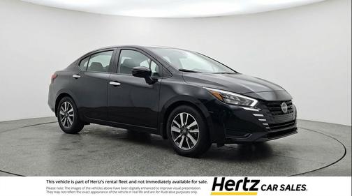 Super Black 2025 Nissan Versa 1.6 SV